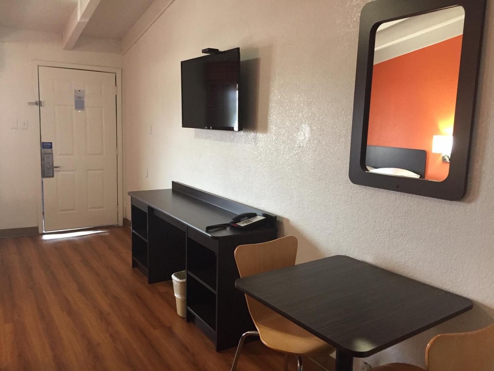 Motel 6-Waco, Tx Zewnętrze zdjęcie