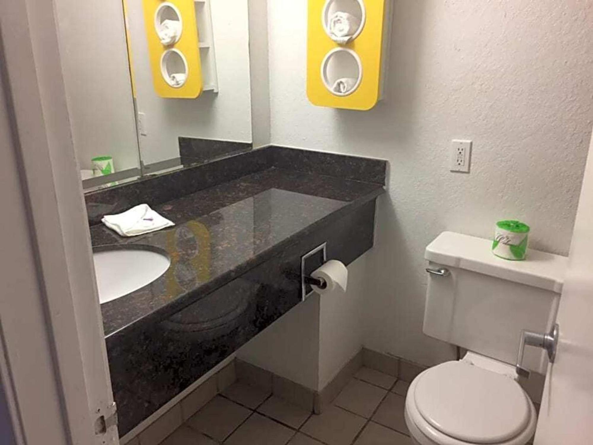 Motel 6-Waco, Tx Zewnętrze zdjęcie